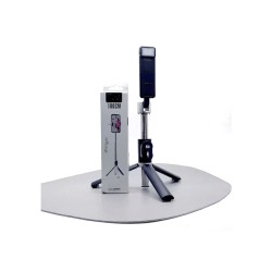 WIRELESS SELFIE STICK WITH RINGLIGHT AND STAND P60D BLACK